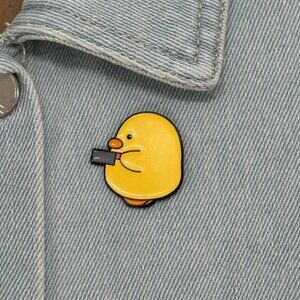 ✨Cute cartoon duck hold knife Enamel Lapel Pin brooch Yellow Cleaver Duck✨